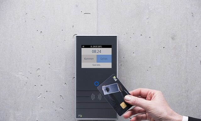 Ile godzin pracuje się w Portugalii? Ile godzin pracuje się w Portugalii?