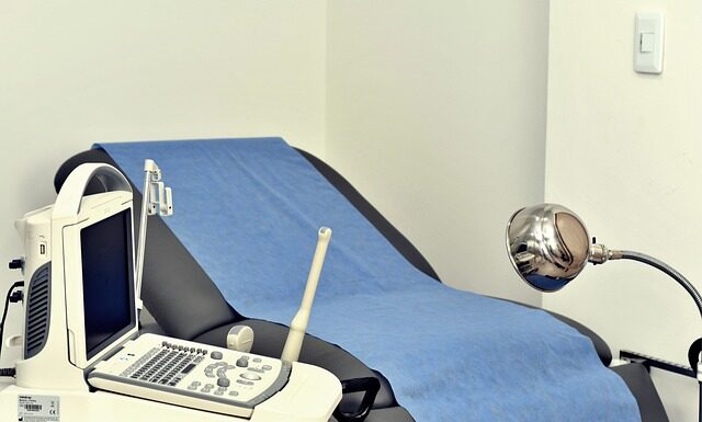 Ile zarabia ginekolog w prywatnym gabinecie?