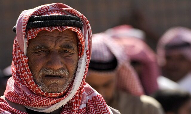 Co oznacza chusta na głowie?