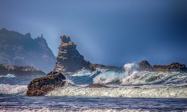 Ile trwa lot z Katowic do Teneryfa? Ile trwa lot z Katowic do Teneryfa?